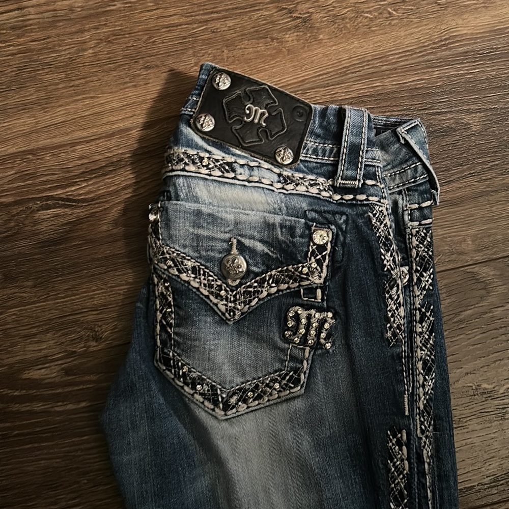 Miss Me Jeans - Picture 4 of 5